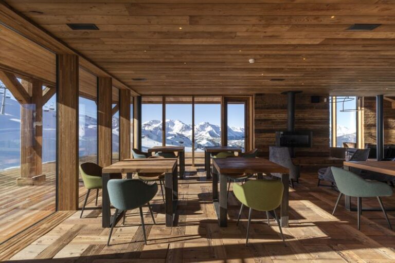Buzzi & Buzzi, il lighting design per uno chalet a Sauze D’Oulx