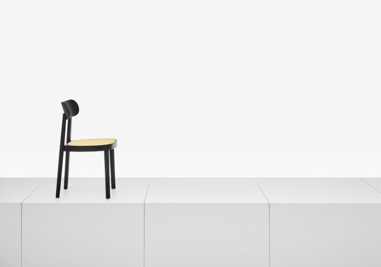 Thonet presenta la collezione 118 disegnata da Sebastian Herkner