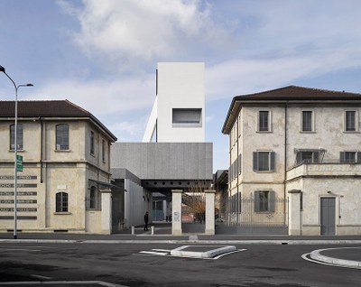 fondazione-prada-torre-opens-milan-OMA-designboom-R1.jpg