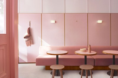 humble-pizza-child-studio-pink-interiors-restaurants-london_dezeen_2364_col_4.jpg