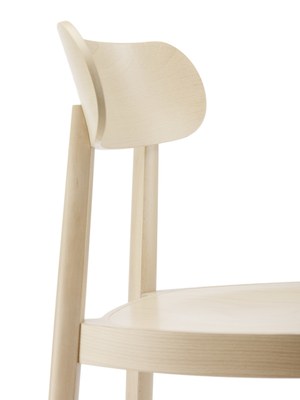 Thonet_118_beech_lightened_Sebastian_Herkner_1.jpg