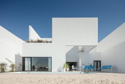 areia-houses-khiran-associated-architects-partnershipt-architecture_dezeen_2364_col_23-1704x1145.jpg