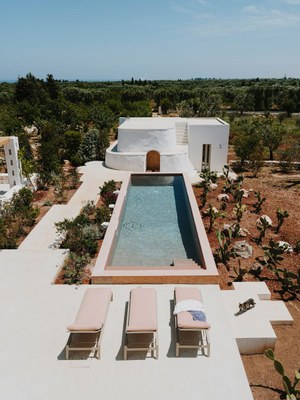 villa-cardo-studio-andrew-trotter-puglia-italy-residential-italian-white-houses_dezeen_2364_col_29.jpg