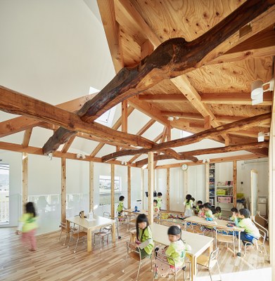 MAD-architects-clover-house-kindergarten-house-okazaki-aichi-japan-designboom-06.jpg