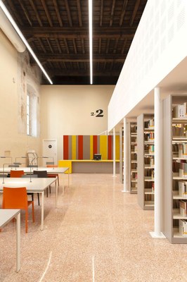 Biblioteca-Studi-Umanistici-Universita-Pavia-SIM2303-ph-Simone-Ronzio.jpg