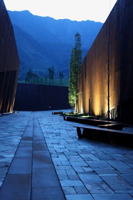 wenchuan-earthquake-memorial-museum-sichuan-china-cai-yongjie-tongji-university-designboom-07.jpg