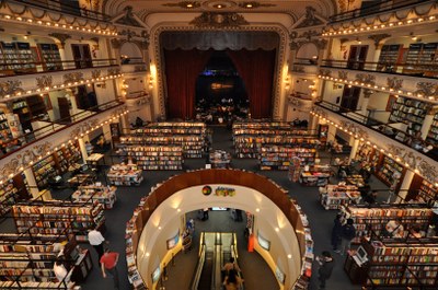 bookstore-theatre-el-ateneo-buenos-aires-designboom-04.jpg
