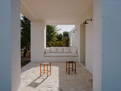 villa-cardo-studio-andrew-trotter-puglia-italy-residential-italian-white-houses_dezeen_2364_col_8.jpg