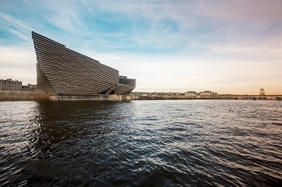 kengo-kuma-v-a-dundee-design-museum-scotland-designboom-04.jpg