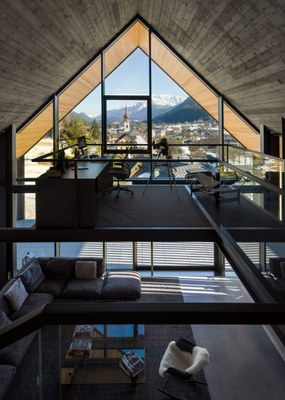 z-house-geza-alpine-mountain-camporosso-italy-_dezeen_2364_col_7.jpg