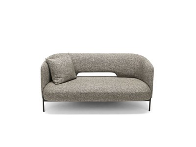 MisuraEmme_Virgin sofa with armrests_02.jpg