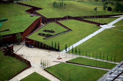 wenchuan-earthquake-memorial-museum-sichuan-china-cai-yongjie-tongji-university-designboom-02.jpg