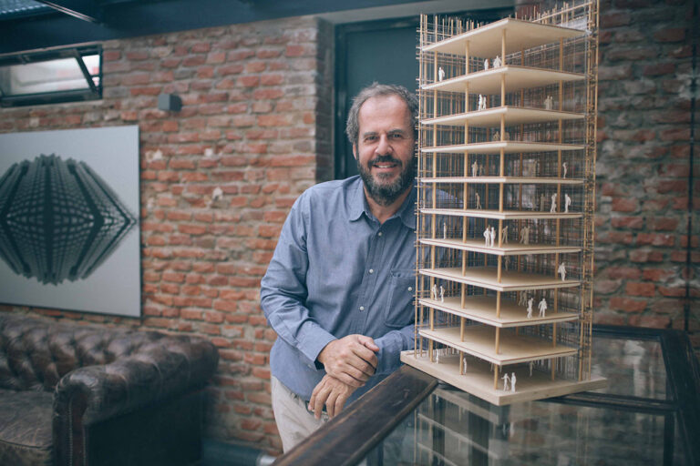 Lo spazio libero come dono: che cosa vedremo alla Biennale di Architettura