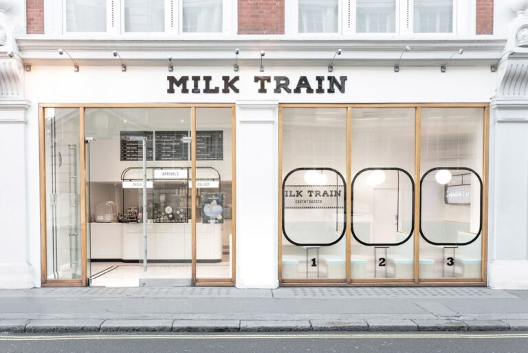La gelateria di Londra che sembra un treno color pastello