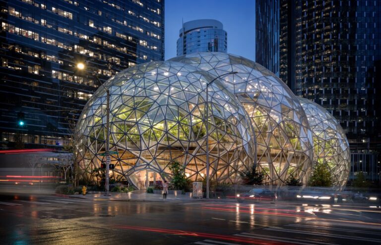 Willmott’s Ghost, la sede di Amazon ha un ristorante tondo