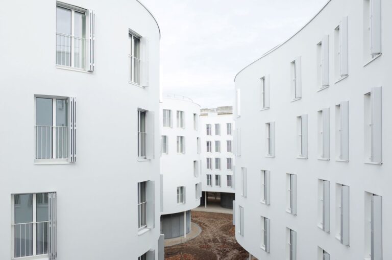 Le nuove residenze organiche di SANAA a Parigi