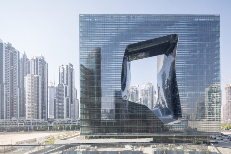 The Opus, completato l’ultimo progetto di Zaha Hadid a Dubai