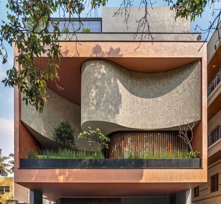 Residenza Badri, il progetto di Cadence Architects in India