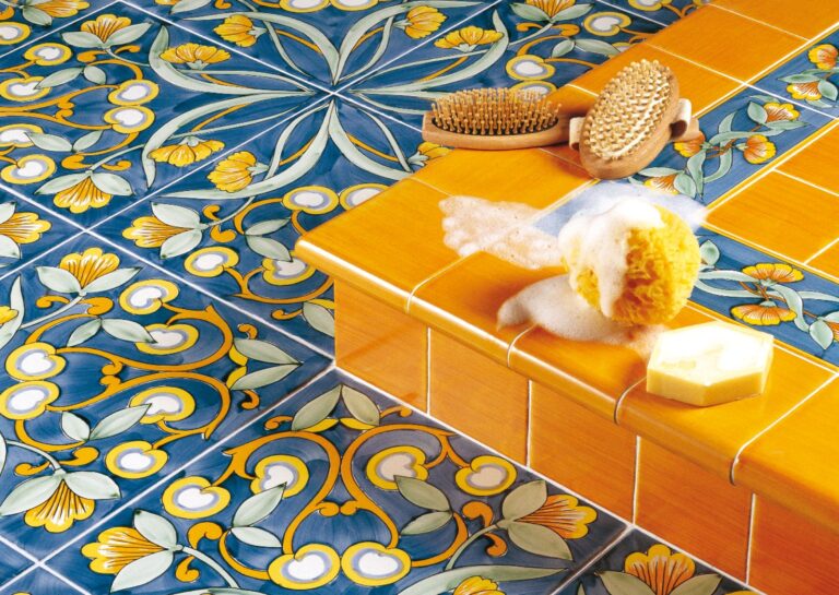 Ceramica Francesco De Maio, l’eredità vietrese nella collezione Antichi Decori