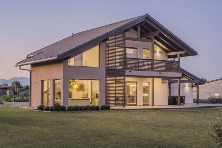 Rubner Haus, la bioedilizia in legno per una villa a Vercelli