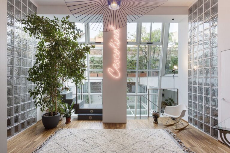 Cescolina², il loft milanese dove la luce è protagonista