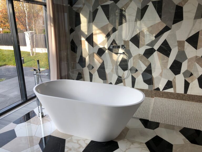 FAP Ceramiche, superfici esclusive indoor e outdoor per una villa a Mosca