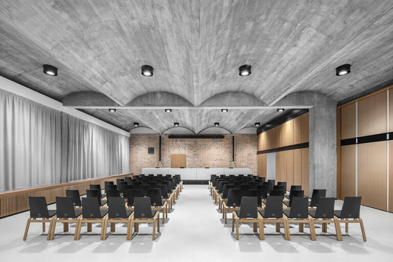 MoDus Architects rinnova l’Accademia Cusanus di Bressanone