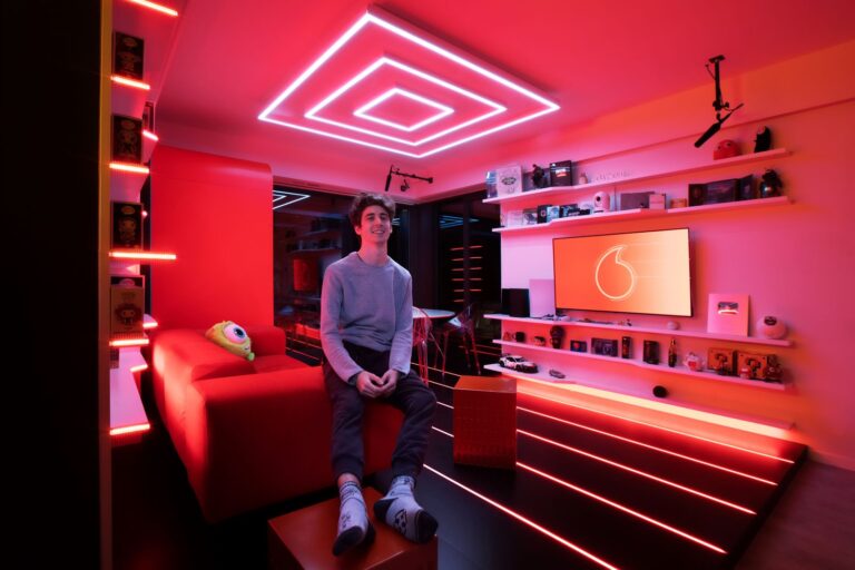 Il design incontra Twitch: Fabio Novembre progetta due esclusive gaming room