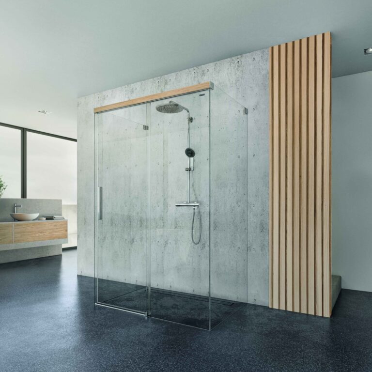 Nuove finiture in legno: il box doccia Viva di Duscholux a contatto con la natura