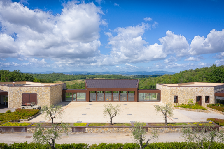 Vallepicciola, l’architettura organica che celebra il Chianti Classico