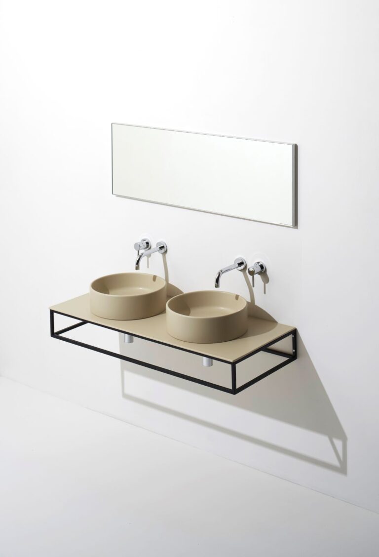 Simas presenta le nuove consolle per il bagno