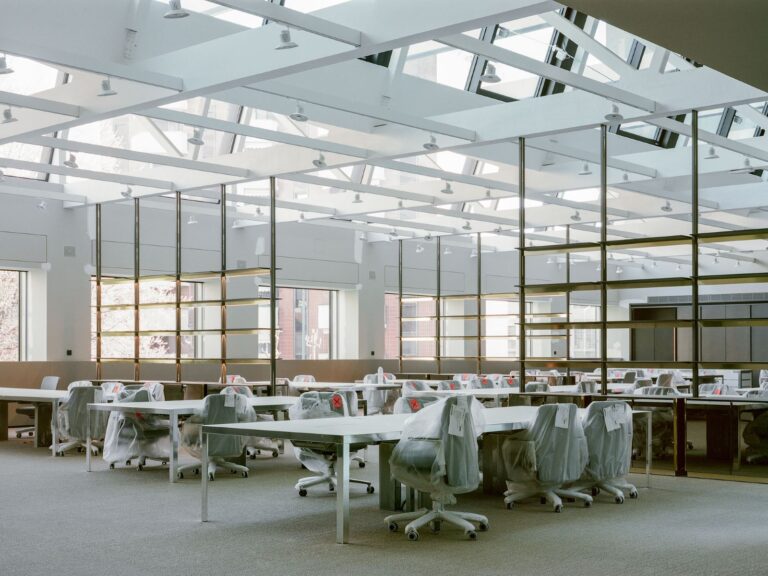 La nuova Luxottica Digital Factory firmata Park Associati a Milano
