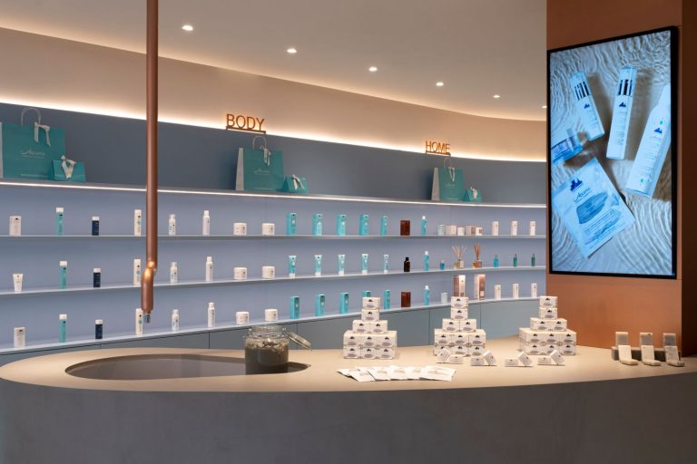 Massimo Iosa Ghini firma il nuovo store di Terme di Sirmione