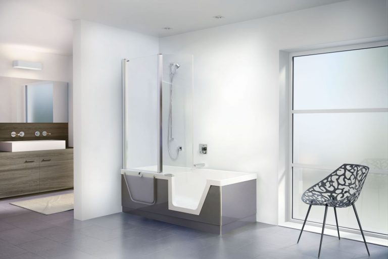 Dalla vasca da bagno alla doccia: Duscholux presenta Step-in Pure