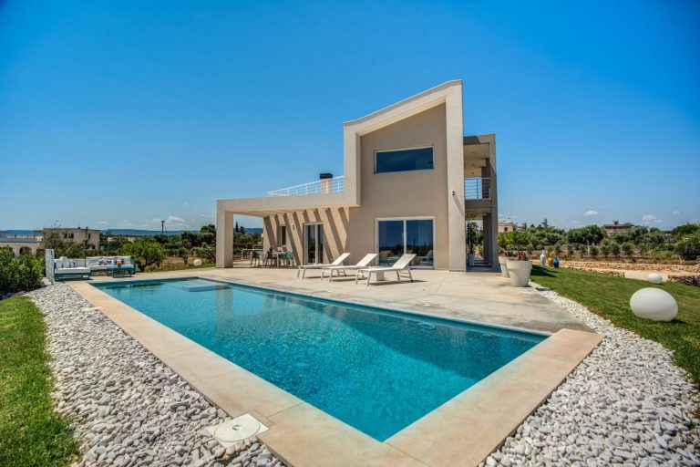 Nearly Zero Energy Building