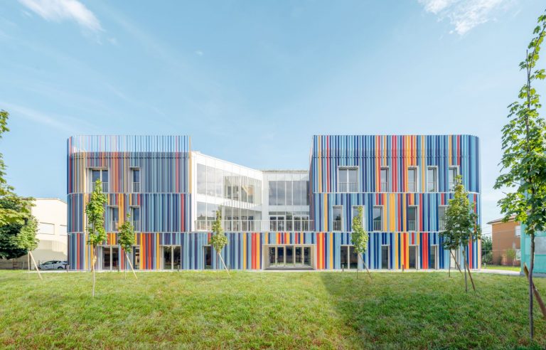 Ripensare l’architettura scolastica: il progetto di Settanta7 per la Scuola “Cardinale Agostinelli” di Padova