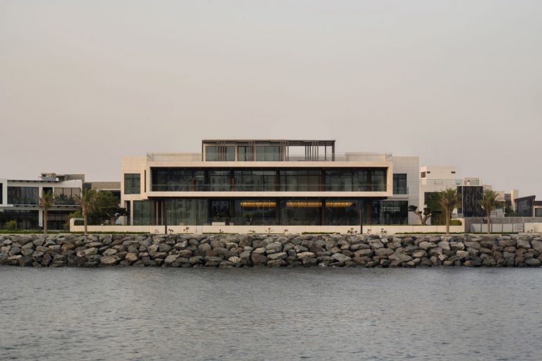 Villa ABK, la residenza scultorea di MMA Projects a Dubai