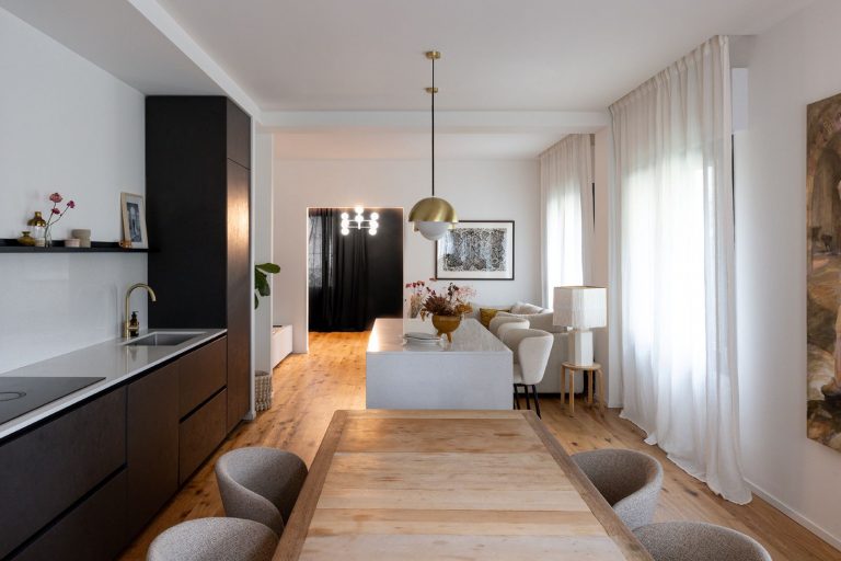 Un appartamento minimalista a Torino