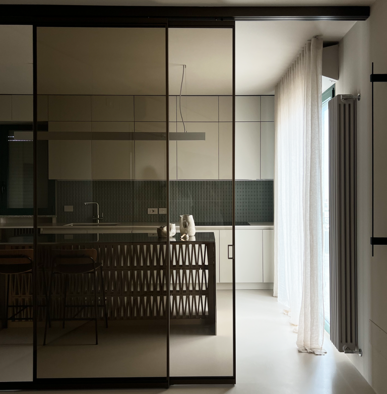 A Riccione la penthouse JC rivive con le soluzioni su misura di Albed