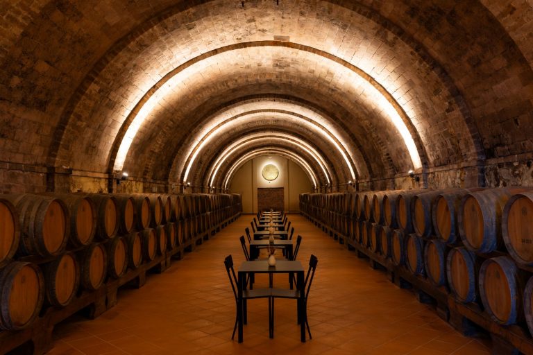 L’oro di Catellani & Smith illumina Lunaria Tuscany a San Gimignano