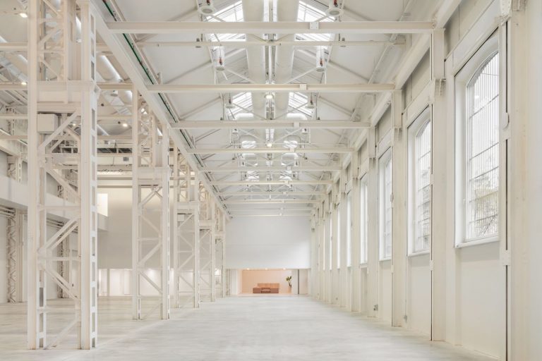 Fendi Solari Building: da fabbrica di turbine a tempio della moda integrata