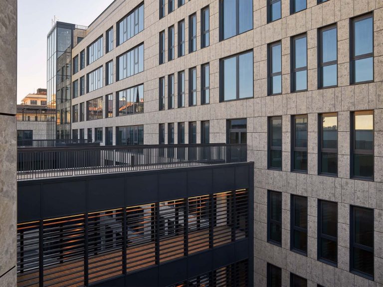 Regina Giovanna 27/29: la rigenerazione urbana di GBPA Architects tra sostenibilità e innovazione nel cuore di Milano