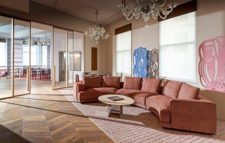 Casa Italia a Londra: Listone Giordano firma il racconto materico della nuova Ambasciata