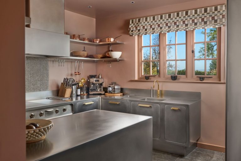 Abimis a Londra: in una residenza inglese arriva la cucina Ego