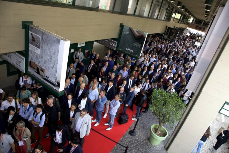 Cersaie 2026: Alejandro Aravena e Annabelle Selldorf protagonisti del programma culturale