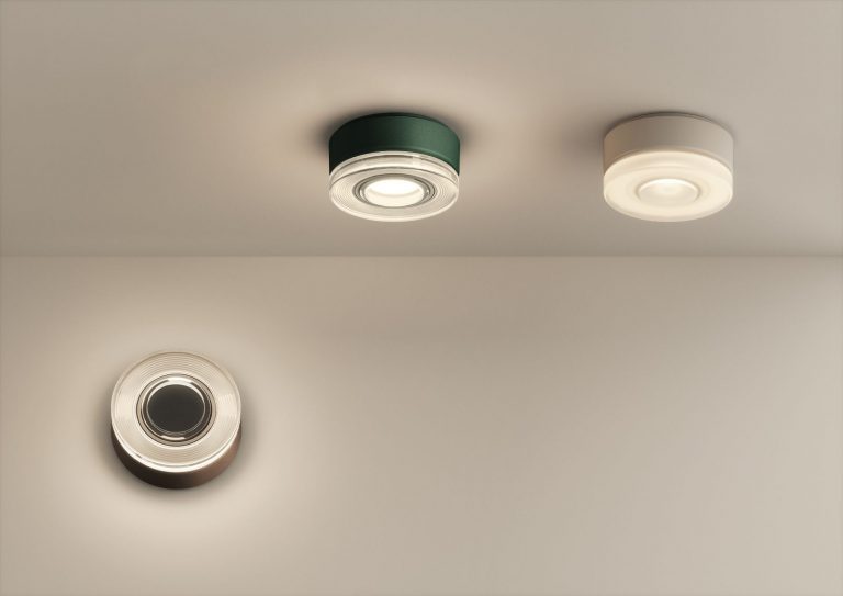 Estetica raffinata e comfort visivo: le nuove lampade Cryso di iGuzzini